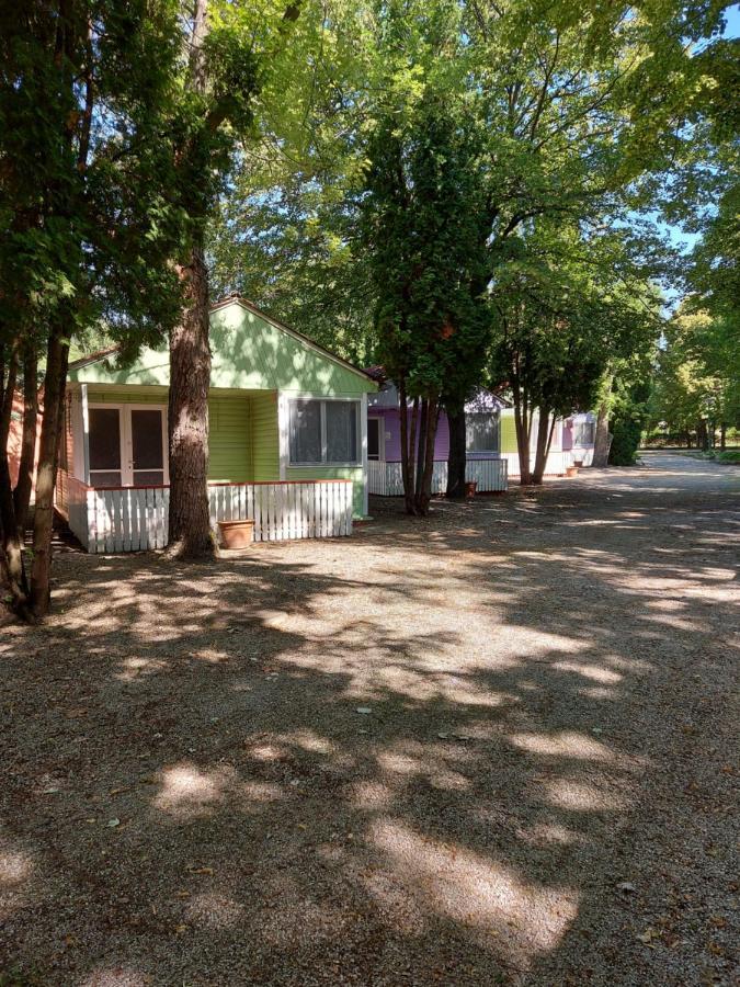 גיינסדיאס Tulipan Bungalow Camping Resort מראה חיצוני תמונה