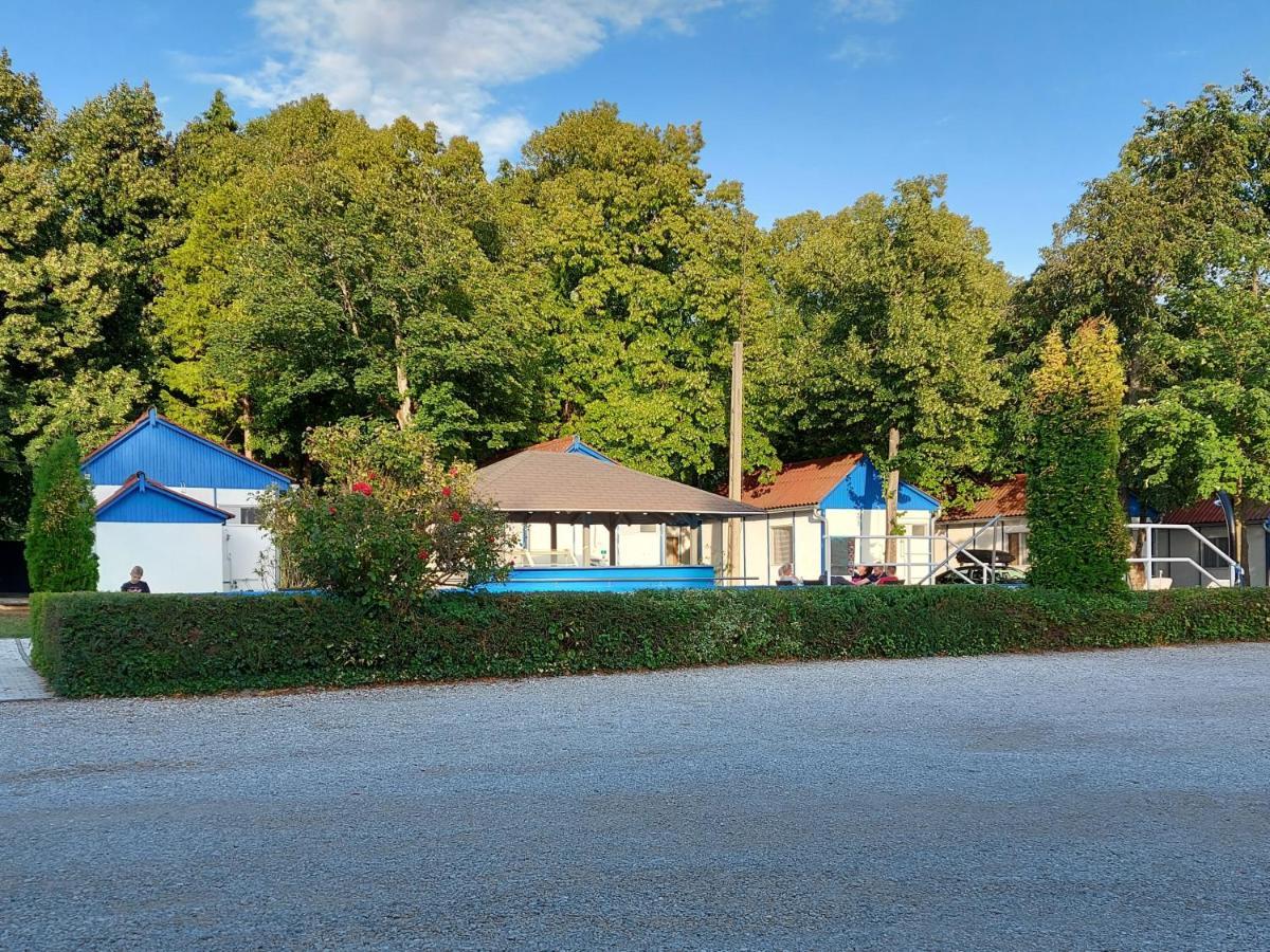 גיינסדיאס Tulipan Bungalow Camping Resort מראה חיצוני תמונה